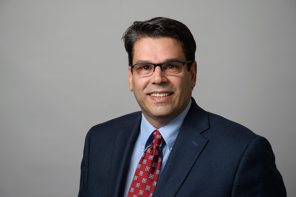 Portrait of Rogerio Victer